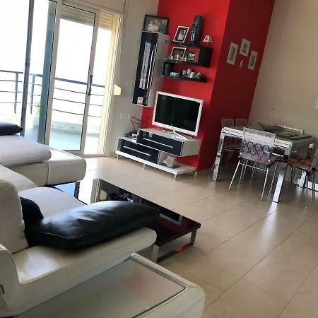 Apartament Marina House