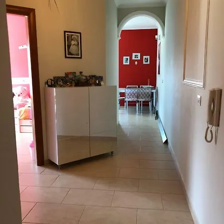Marina House Wlora
